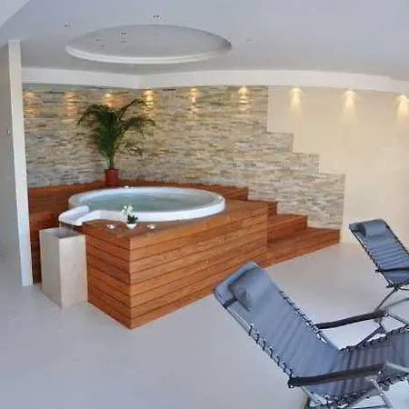 Keti Hotel 4*
