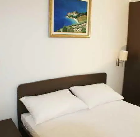 Keti 4* Splitska